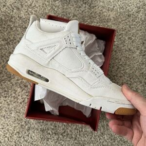 AIR JORDAN 4 RETRO LEVIS